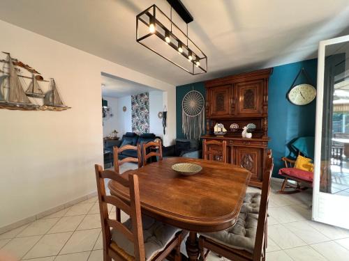 Saint-Quay-Perros House | L'escale Kénanaise