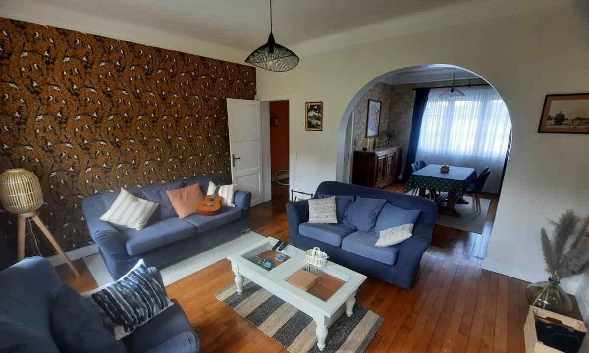 Renwez House | L'escale Renwezienne