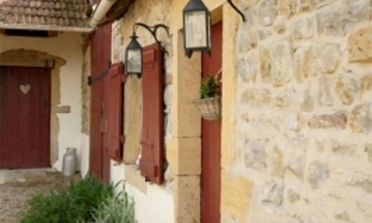 Saint-Aubin-en-Charollais Bed & Breakfast | L'Escampette