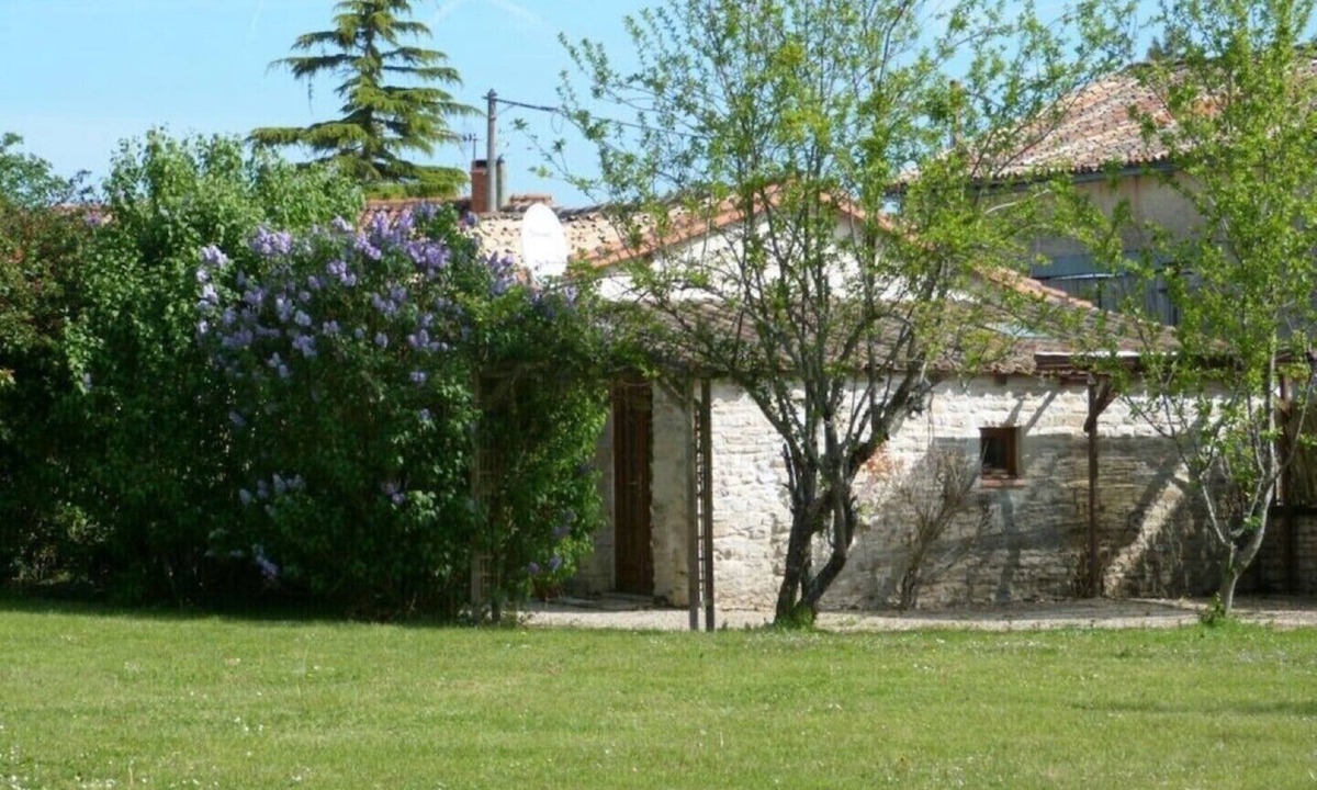 Chaunay Cottage | L'Escapade