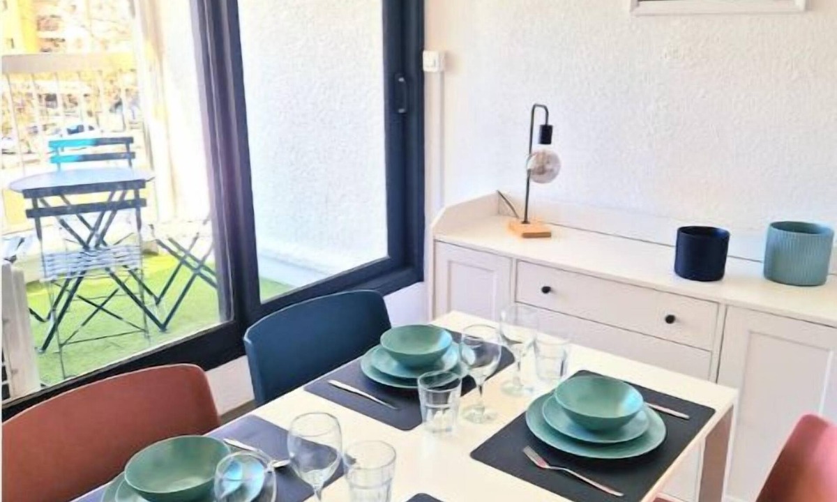 Port Rive Gauche Apartment | L'escapade Gruissanaise au Port de Gruissan, Loggia et Piscine en Saison