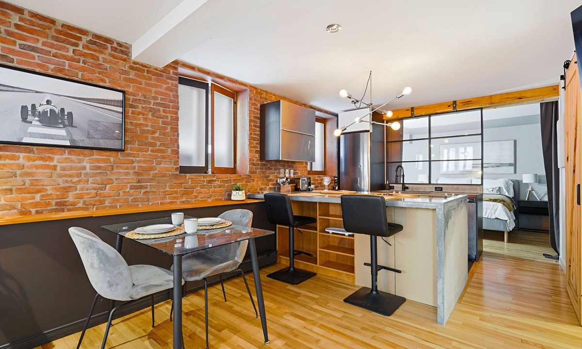 Montcalm Apartment | L'escargot