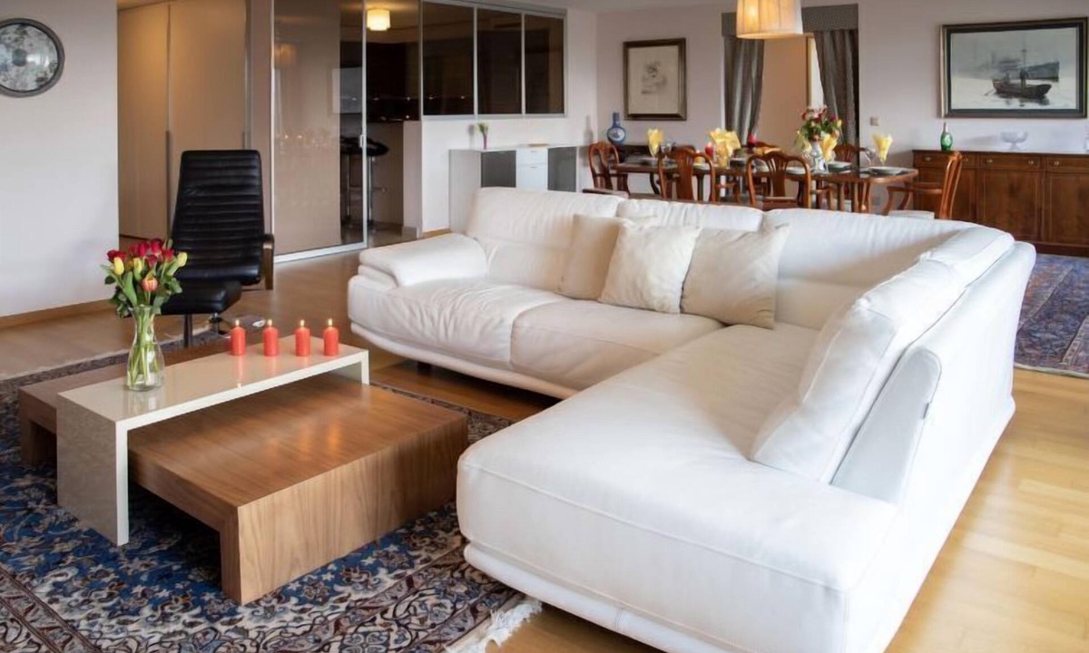 Montreux City Centre Apartment | L'Esplanade A1.4 by Interhome