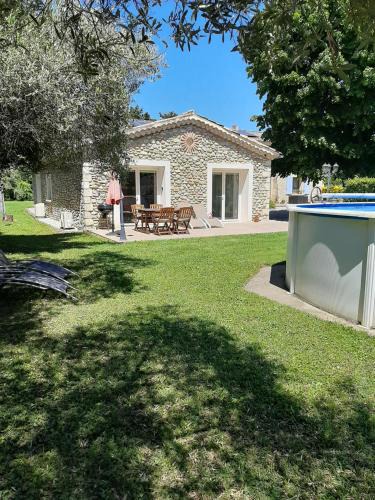 Cleon-d'Andran Apartment | l esquisse