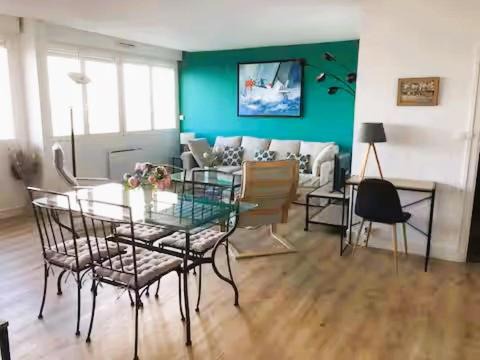 Le Treport Apartment | L'estacade avec sur mer