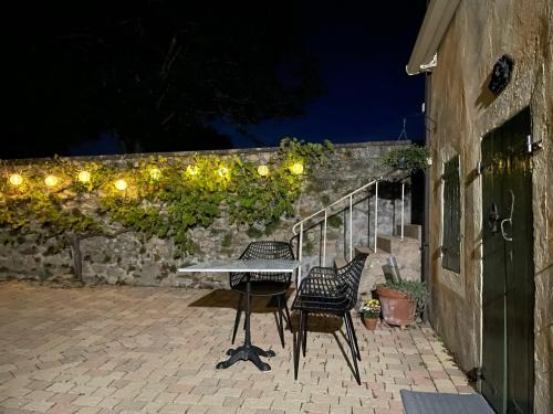 Colombier-en-Brionnais Bed & Breakfast | L'Etang de la Cure