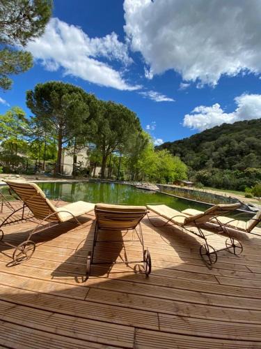 Uchaux Apartment | L'Etang Des Cigales