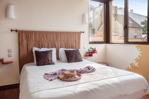 Chartres Hotel | L'HÔTEL de CHARTRES