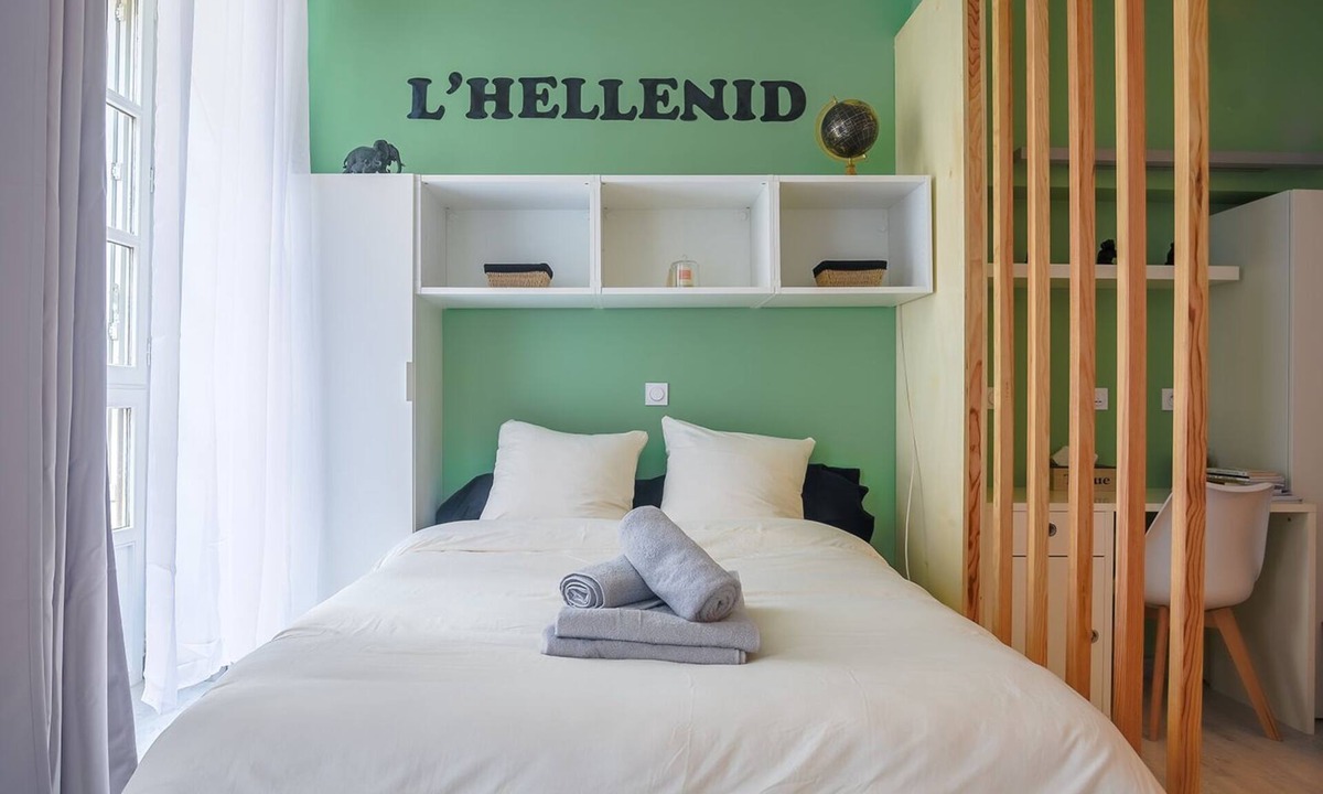 Riom Apartment | L’Hellenid - studio cosy Riom(63)