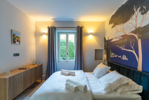 Villeneuve-les-Avignon Bed & Breakfast | L'Heure Bleue