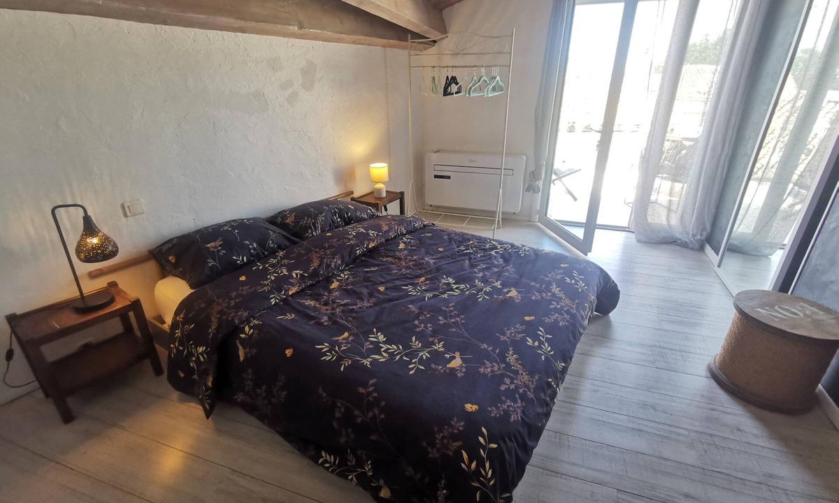 Saint-Jean-de-Fos House | L'Hirondelle