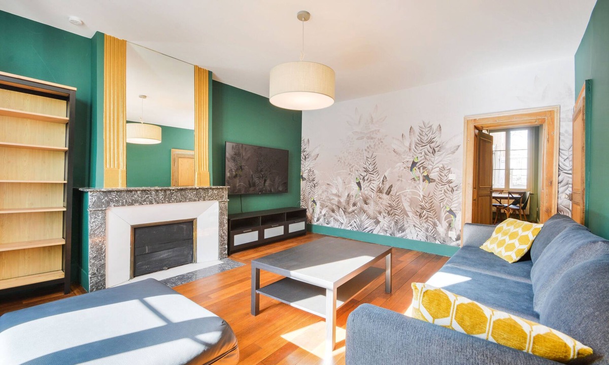 Poincare - Foch - Anatole France - Croix de Bourgogne Apartment | L'idéal de Poincaré -