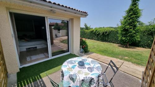 Meauzac Apartment | L'instant campagne - appartement cosy avec jardin