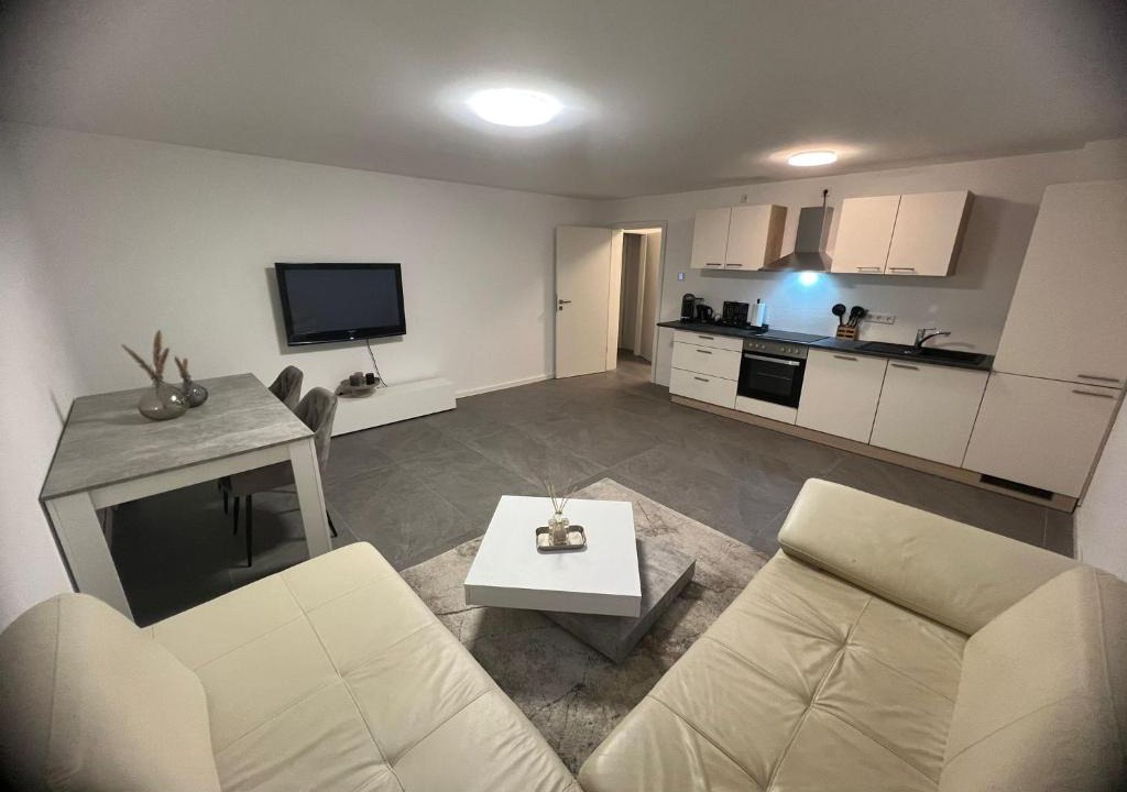 Korb Apartment | L&L