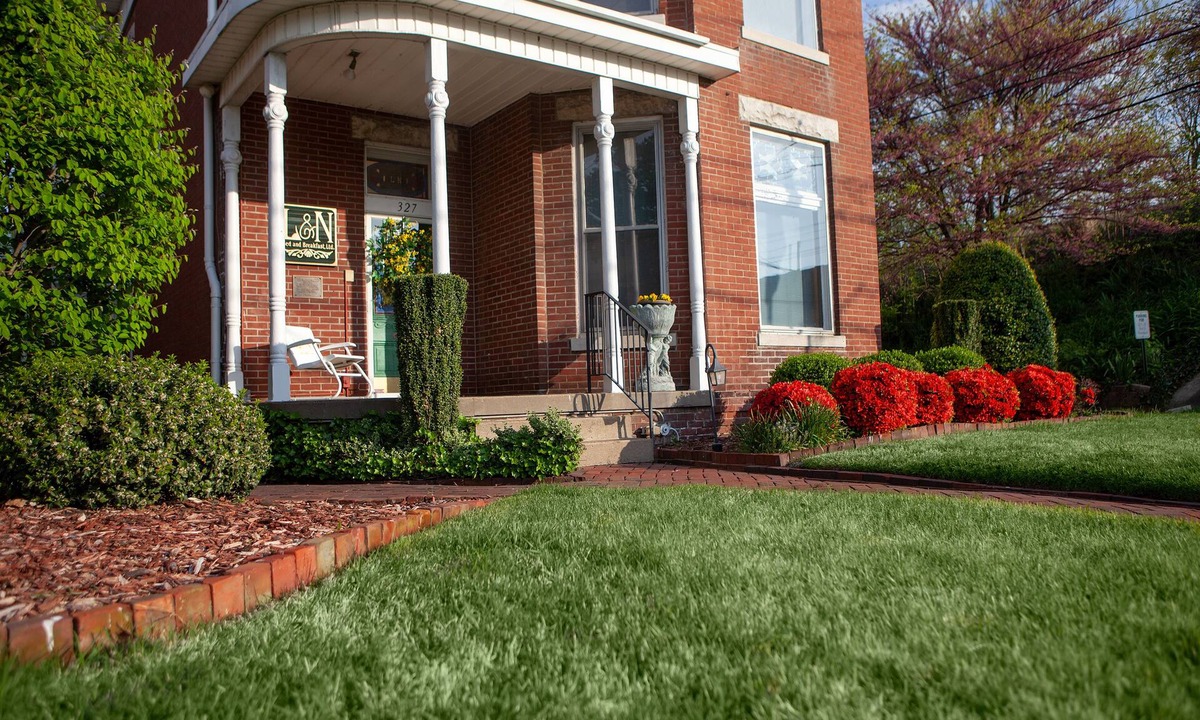 Henderson Bed & Breakfast | L&N Bed and Breakfast