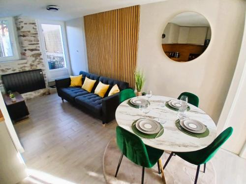 Bouguenais House | L' Oasis Elegante Jardin, Sauna, 4 pers