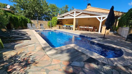 Tourves Villa | l'oasis Provençale