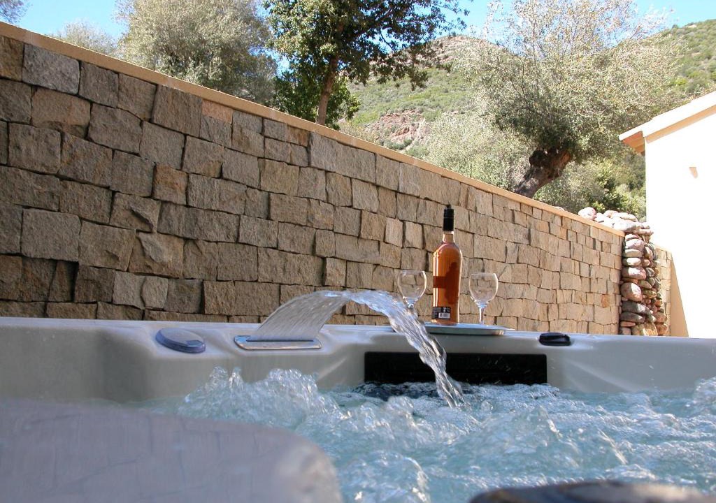 Manso Bed & Breakfast | L'oliveraie du Fango