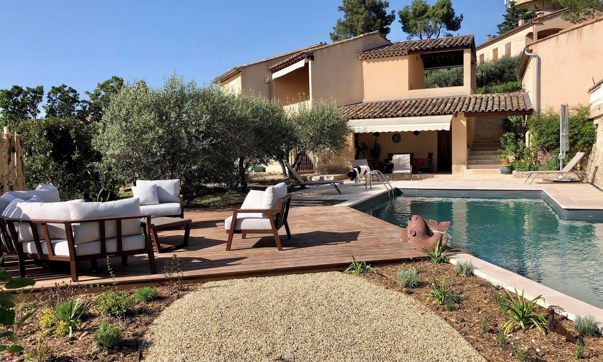 Pourrieres House | L'Olivette