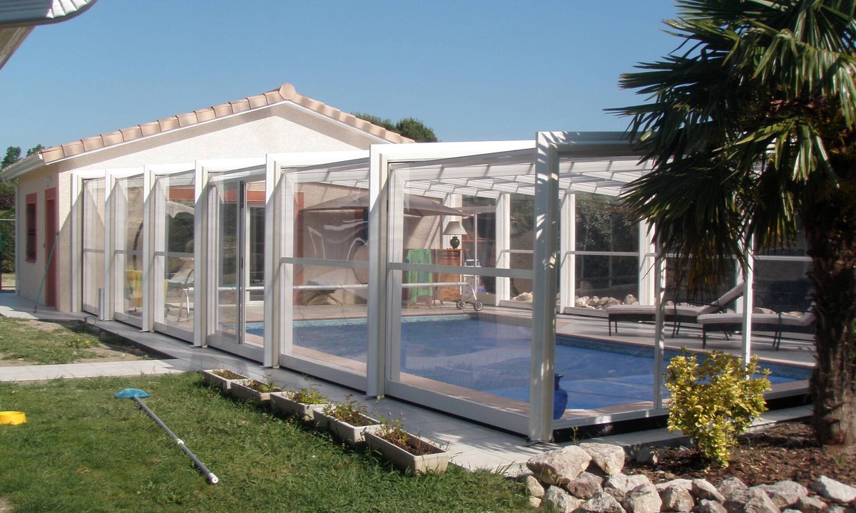 Muret House | L'Olivier Tropical indoor pool, spa, sauna