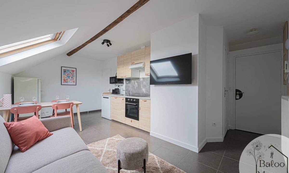 Magny-le-Hongre Apartment | L'Olympe d'Hercule - Heroic stay at Disneyland
