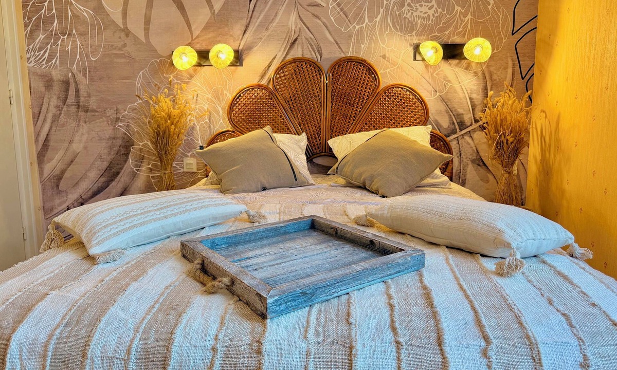 Vibraye House | L'Orée des Rêves et des Mets