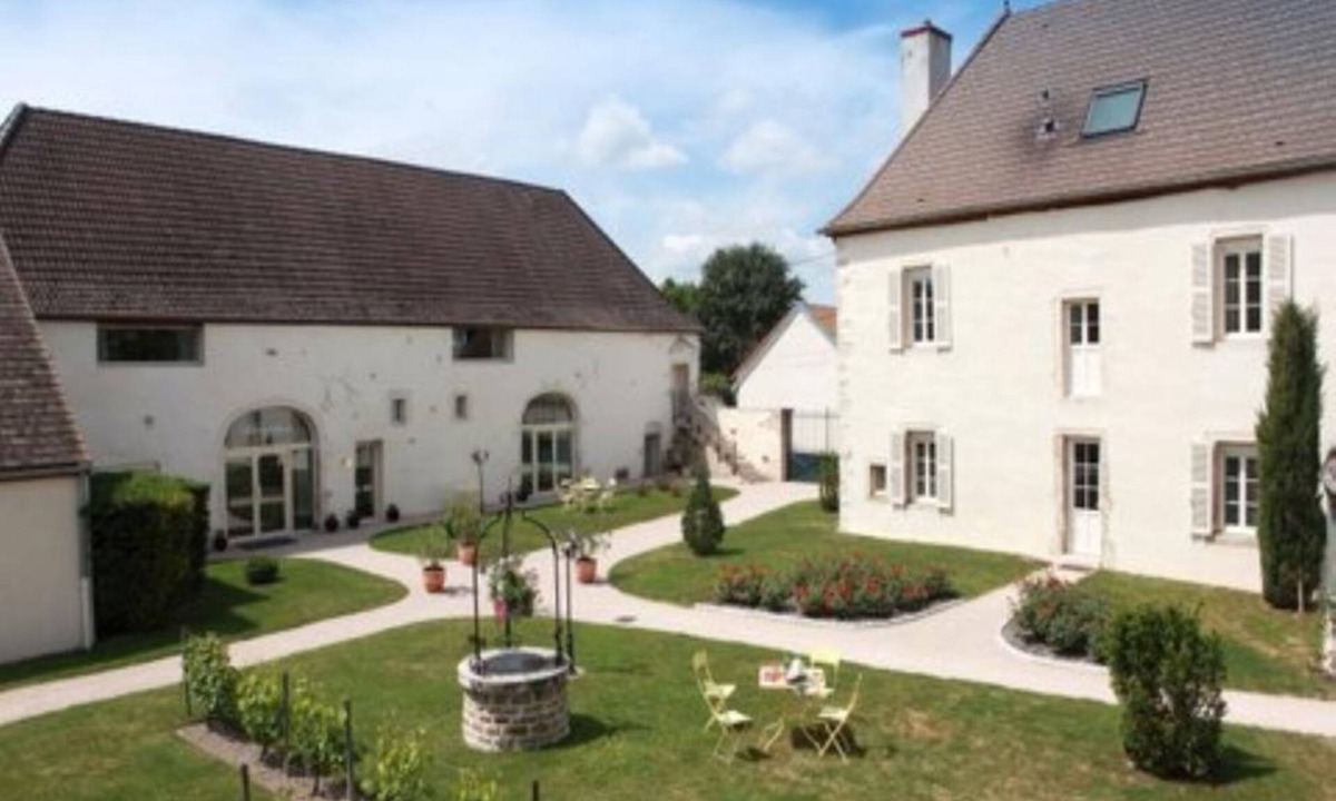 Gilly-les-Citeaux Hotel | L'Orée des Vignes