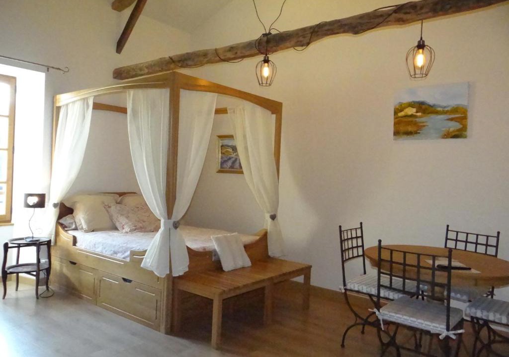 Serignac House | L'Oratori : chambre l'Authentique