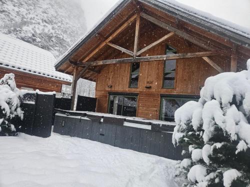 Venosc Ski Chalet | L'Orchidée