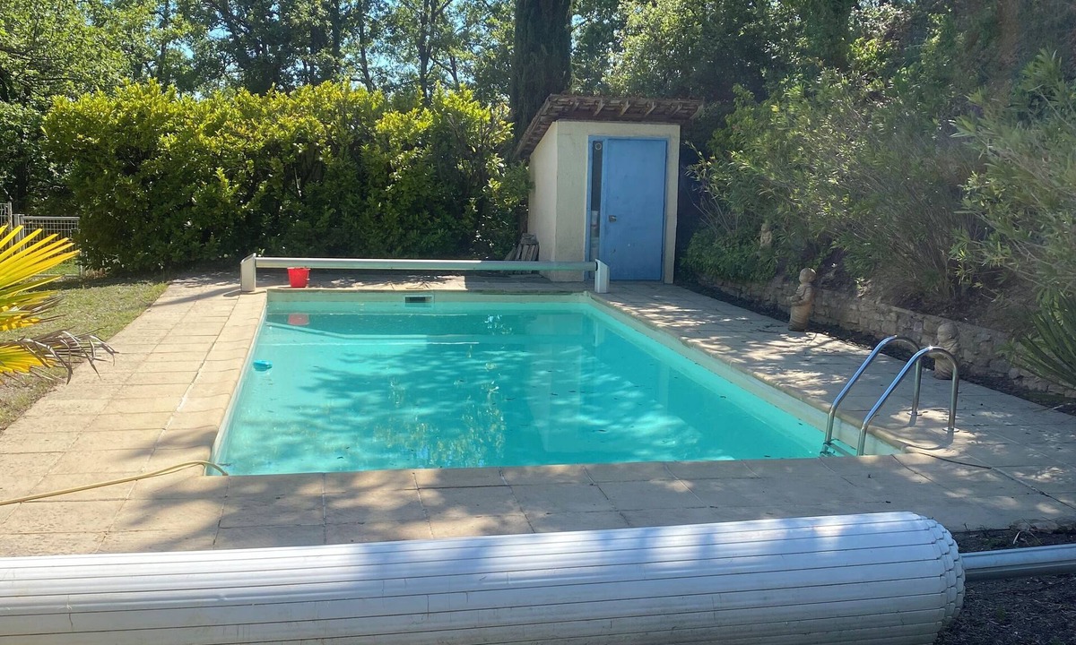 Mane House | L'Orée Haut. 8-bed house in the Luberon regional nature park