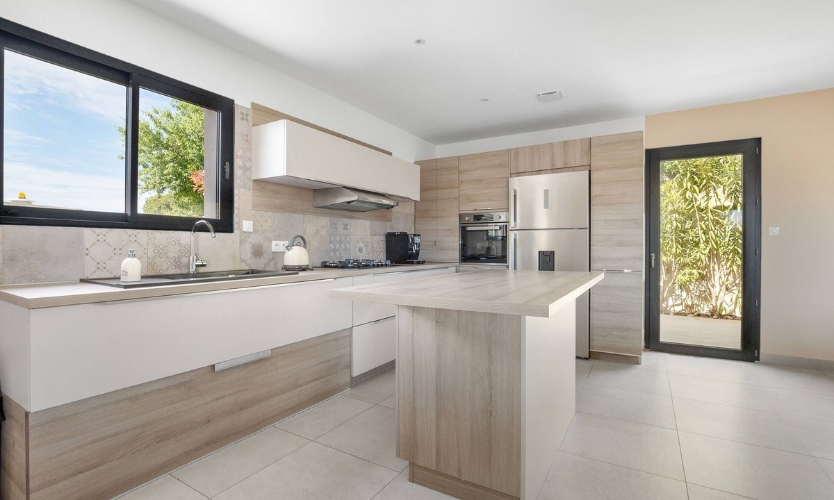 Nezignan-L'Eveque House | L'Ostal Lènes - Villa climatisée