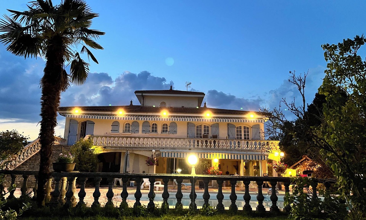 Mazirat Bed & Breakfast | L'ouche de Solange" bed and breakfast