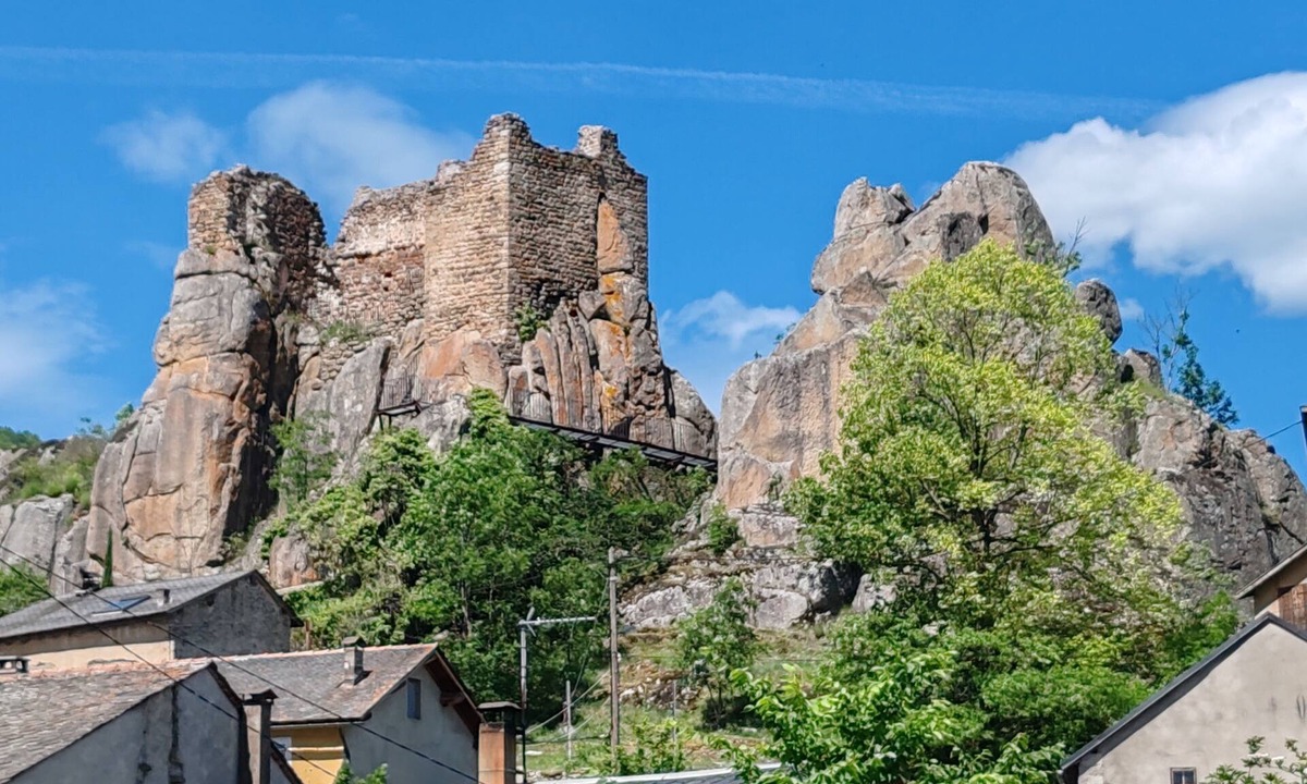 Querigut House | L'Oursonnière de la Rende