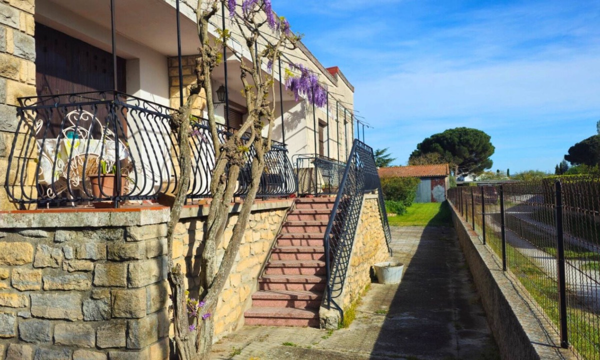 Bram House | L'oustal- Oc Keys- Family home, private garden, close to freeway