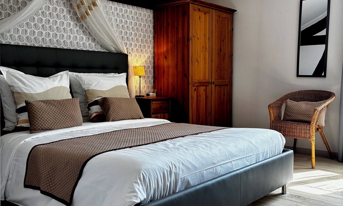 Faugeres House | L'Oustaloise