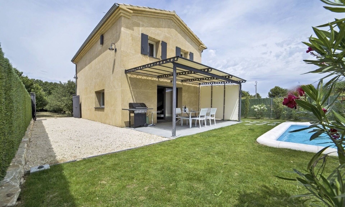Grillon Villa | L'OUSTAOU WITH PRIVATE POOL