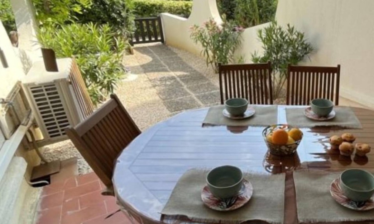 Le Couchant Apartment | L'Ouvéa - Spacious apartment with large terrace, beach access and sea view