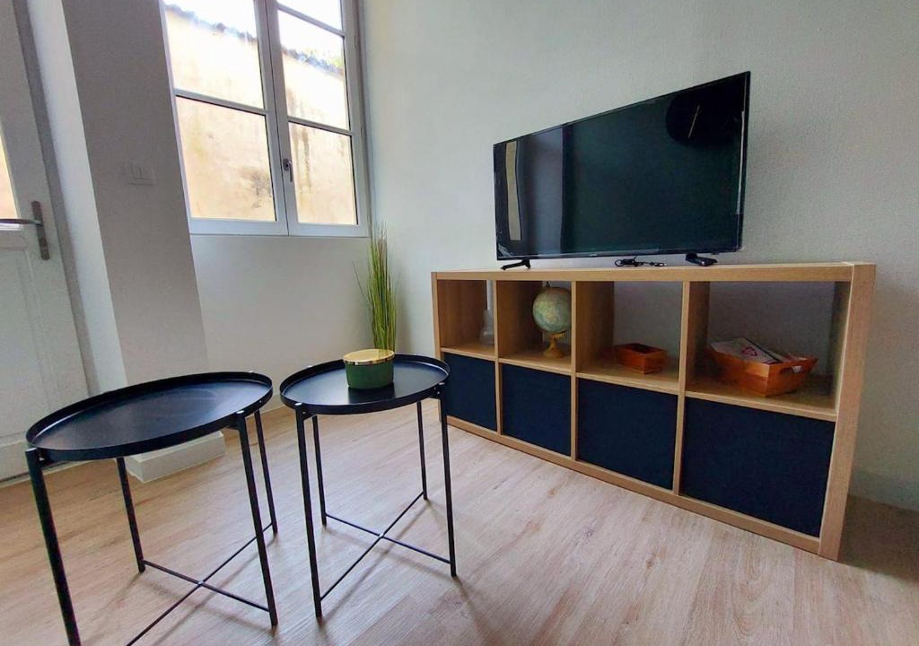Thouars Apartment | L'Urbain