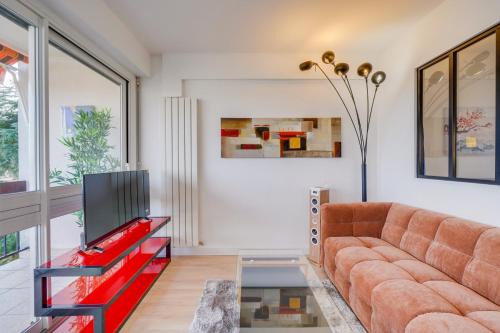 Le Bouscat Apartment | L'Urban Light - Superbe T2 avec Terrasse