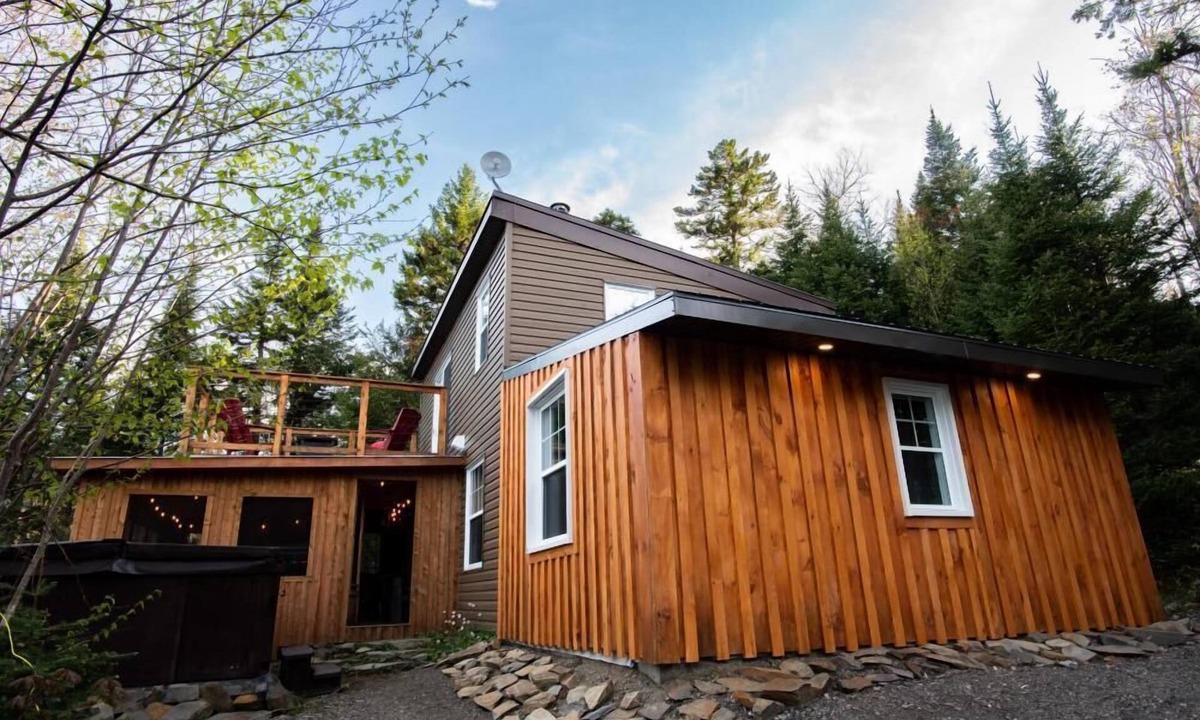 Notre-Dame-Des-Bois Ski Chalet | LAŌ Chalet avec Spa dans le Domaine des Appalaches