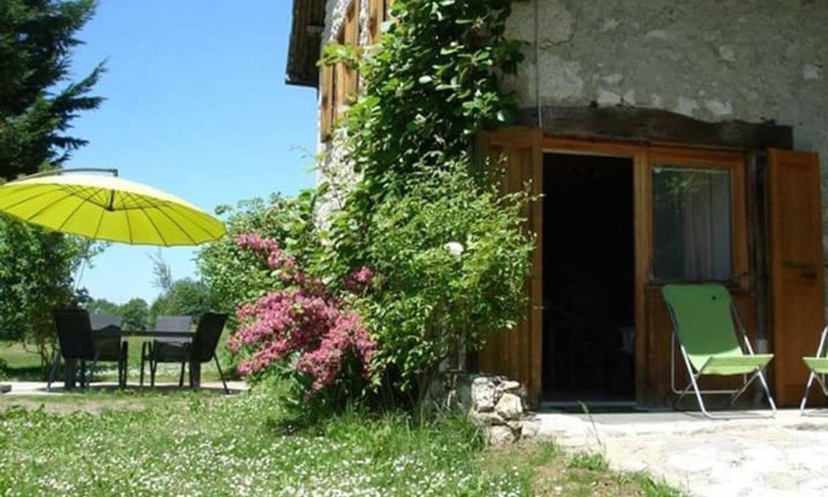 Attignat-Oncin House | LA 5eme Saison - LAC