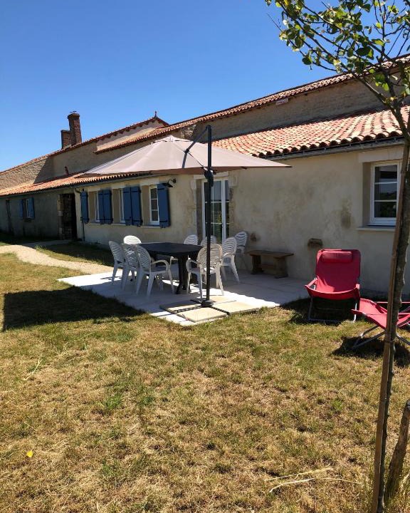 Saint-Valerien House | La Bénetière