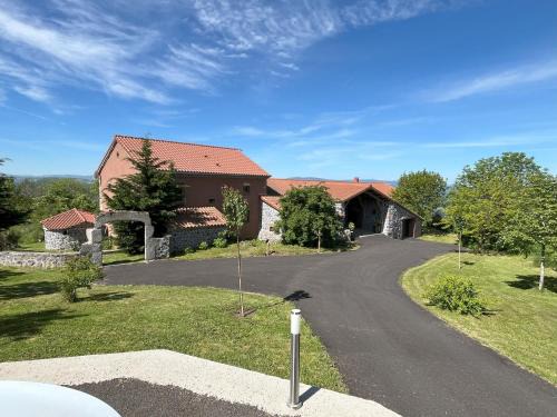 Saint-Berain Bed & Breakfast | La Béraine "rien que pour vous"