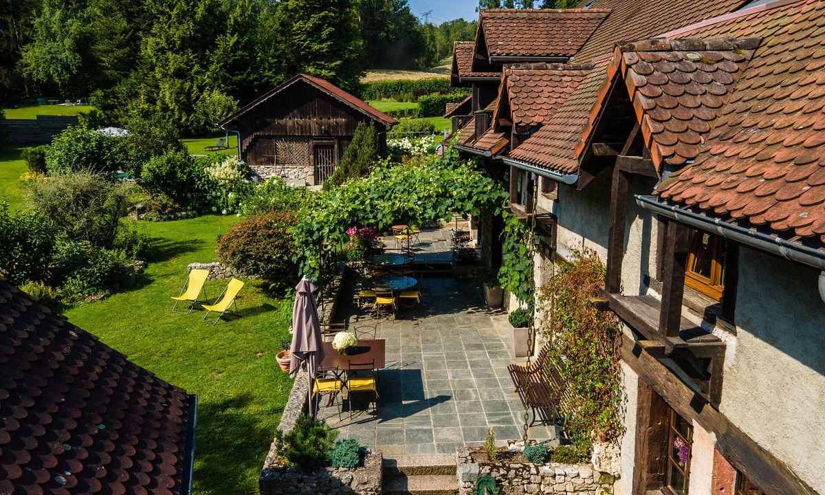 Lepin-le-Lac House | La Bageatière