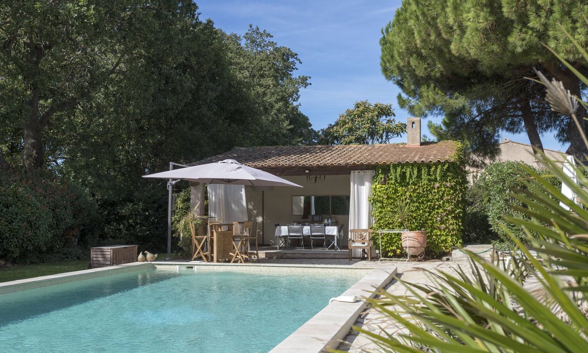 Six-Fours-les-Plages House | La Bastide du Bouchou