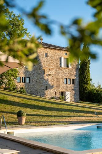 Larroque House | La Bastide de Marie & Pascal