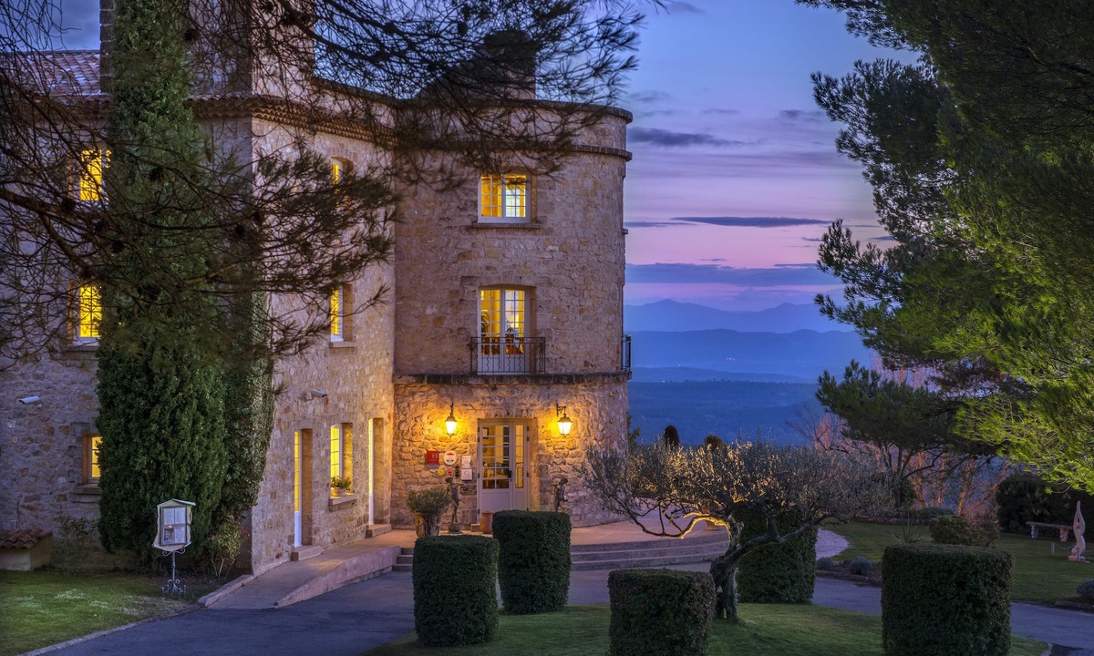 Tourtour Hotel | La Bastide De Tourtour & Spa Hôtel