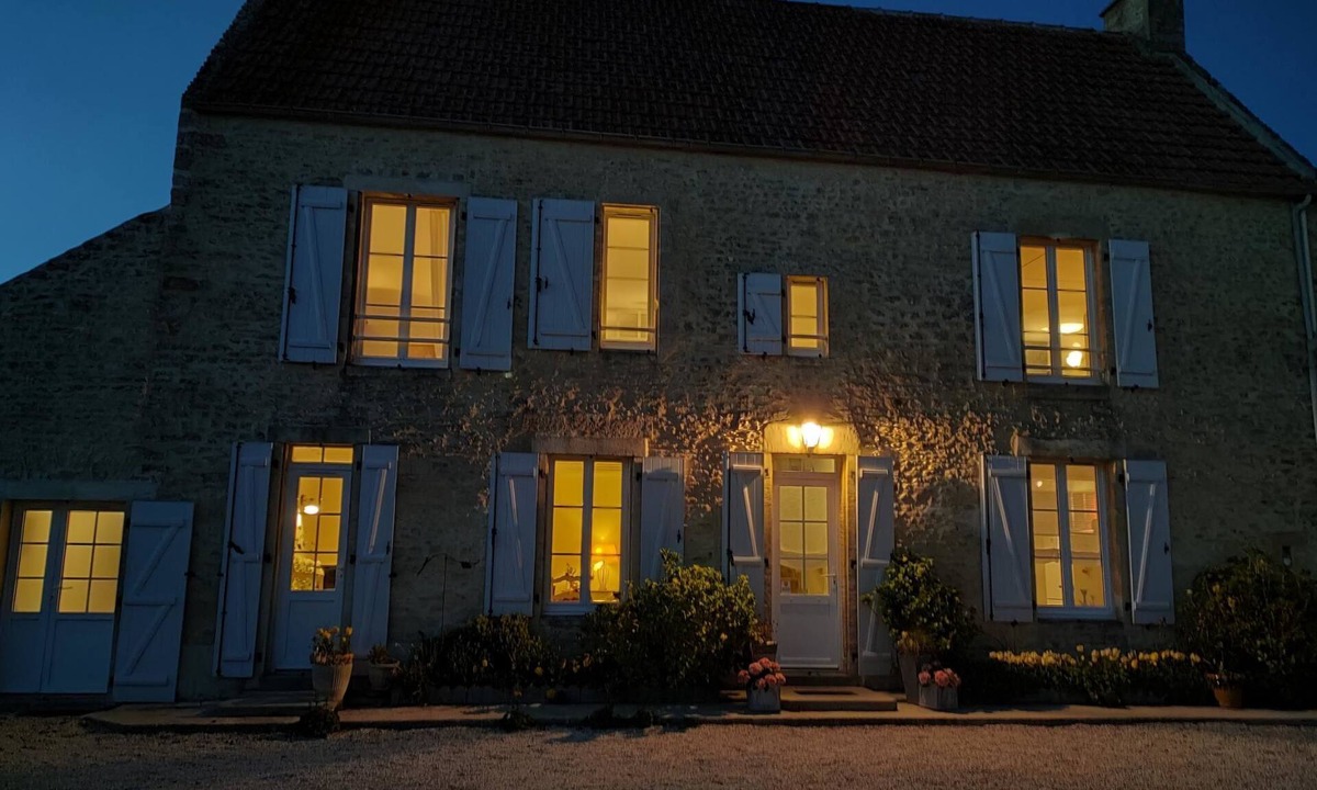 Longues-sur-Mer House | La Batterie by Interhome