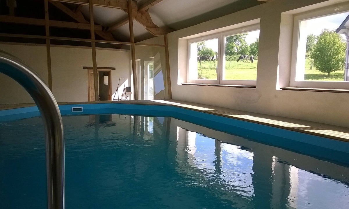 Saint-Germain-de-Coulamer Cottage | La Bellaziere, country cottage with covered, heated pool.