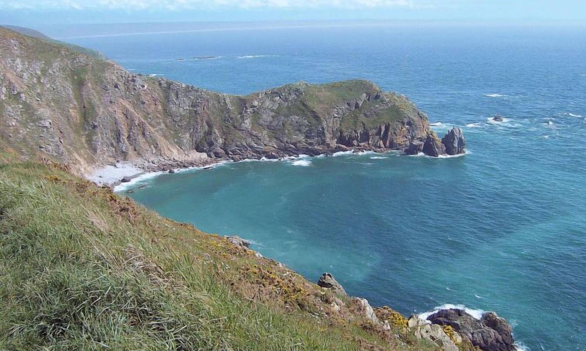 Sainte-Marie-du-Mont House | La Bedelle by Interhome